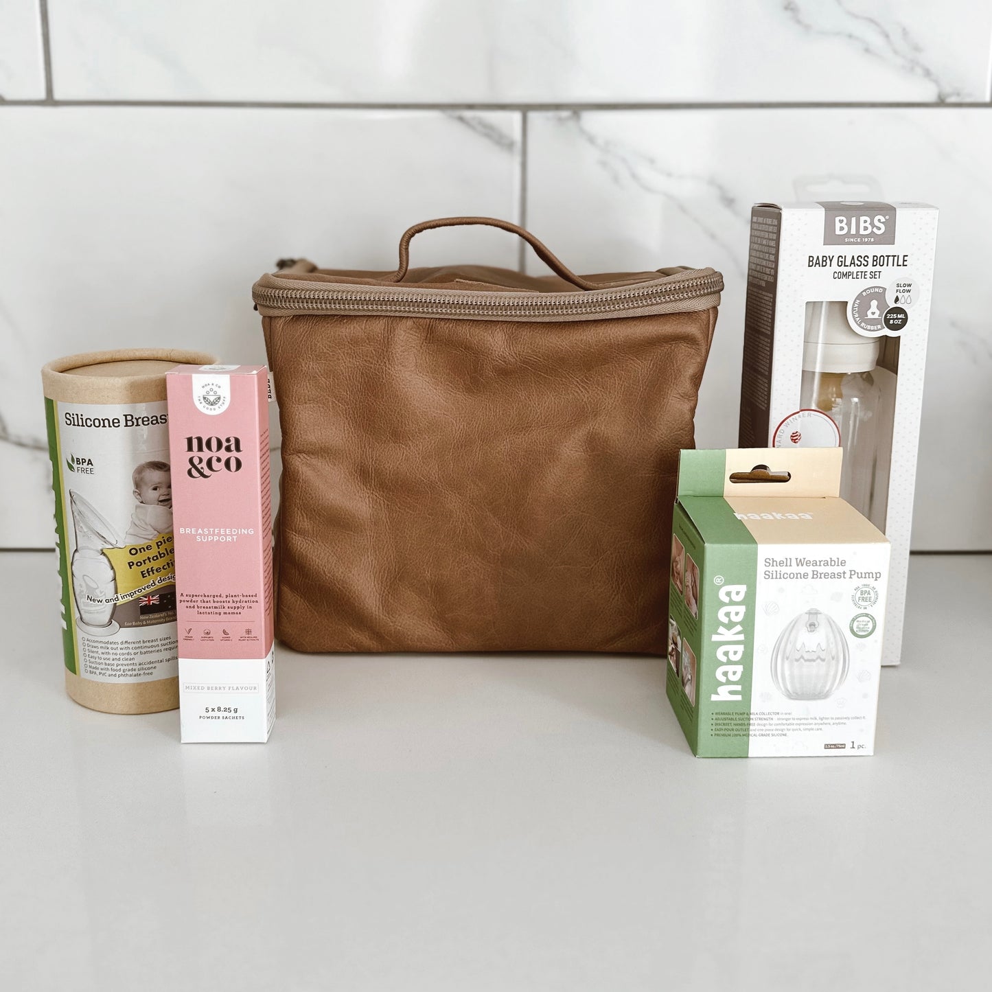 Leather Travel Bag: Breastpump / Milk / Snacks